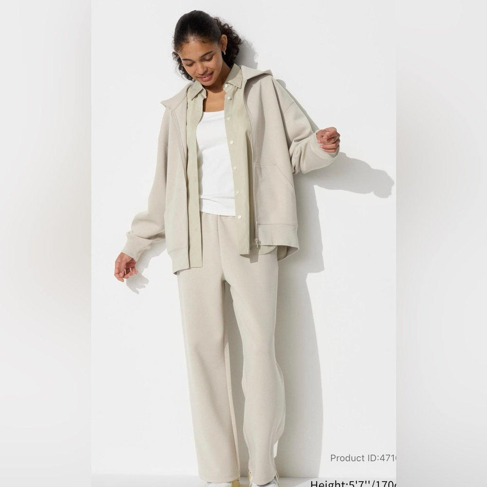 Uniqlo DRY Wide Sweatpants in Cream XS Like New